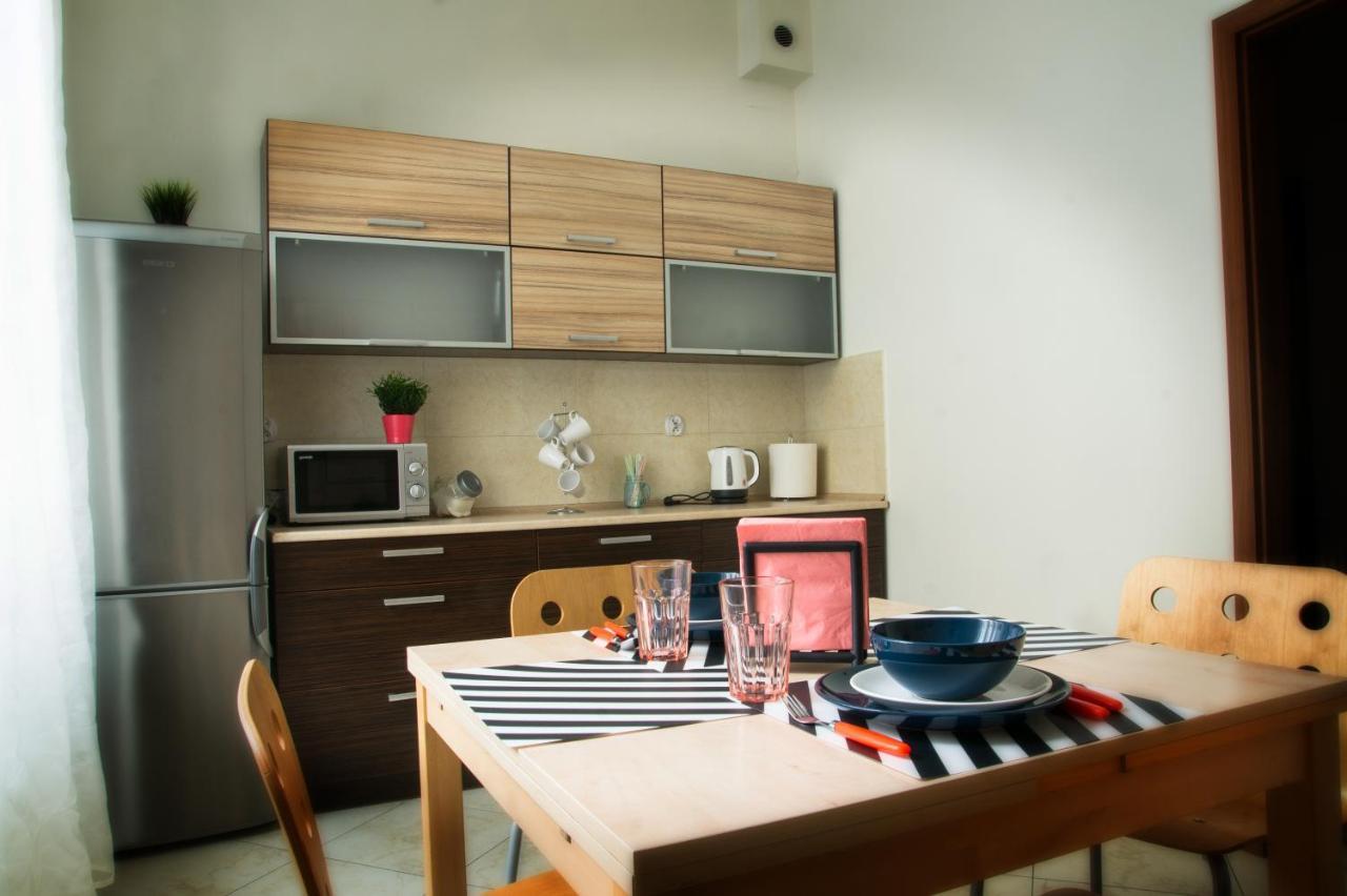 Apartament Pomaranczowy Narutowicza 11 Lublino Esterno foto